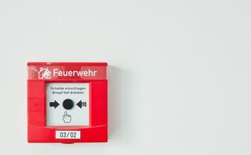 Jak działa czujka magnetyczna? Jak działa czujka magnetyczna?