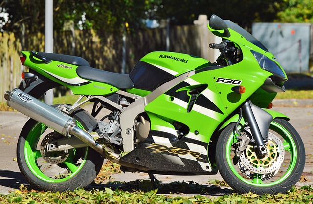 Czym się różni R6 od V6? Czym się różni R6 od V6?