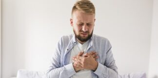 Jakie są objawy uszkodzenia czujnika spalania stukowego?