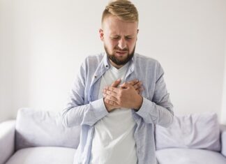 Jakie są objawy uszkodzonego czujnika położenia przepustnicy?