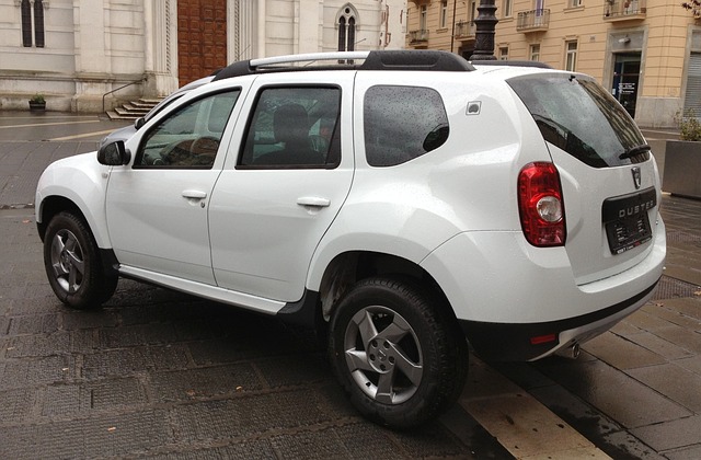 Czy Dacia Duster ma czujniki parkowania? Czy Dacia Duster ma czujniki parkowania?